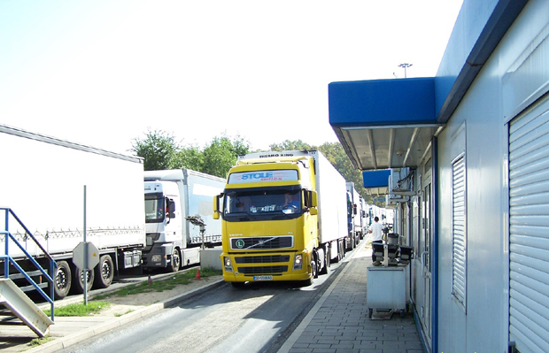 Под короном извезли за 882 милиона евра: Трговина са светом се и даље одвија у значајној мери